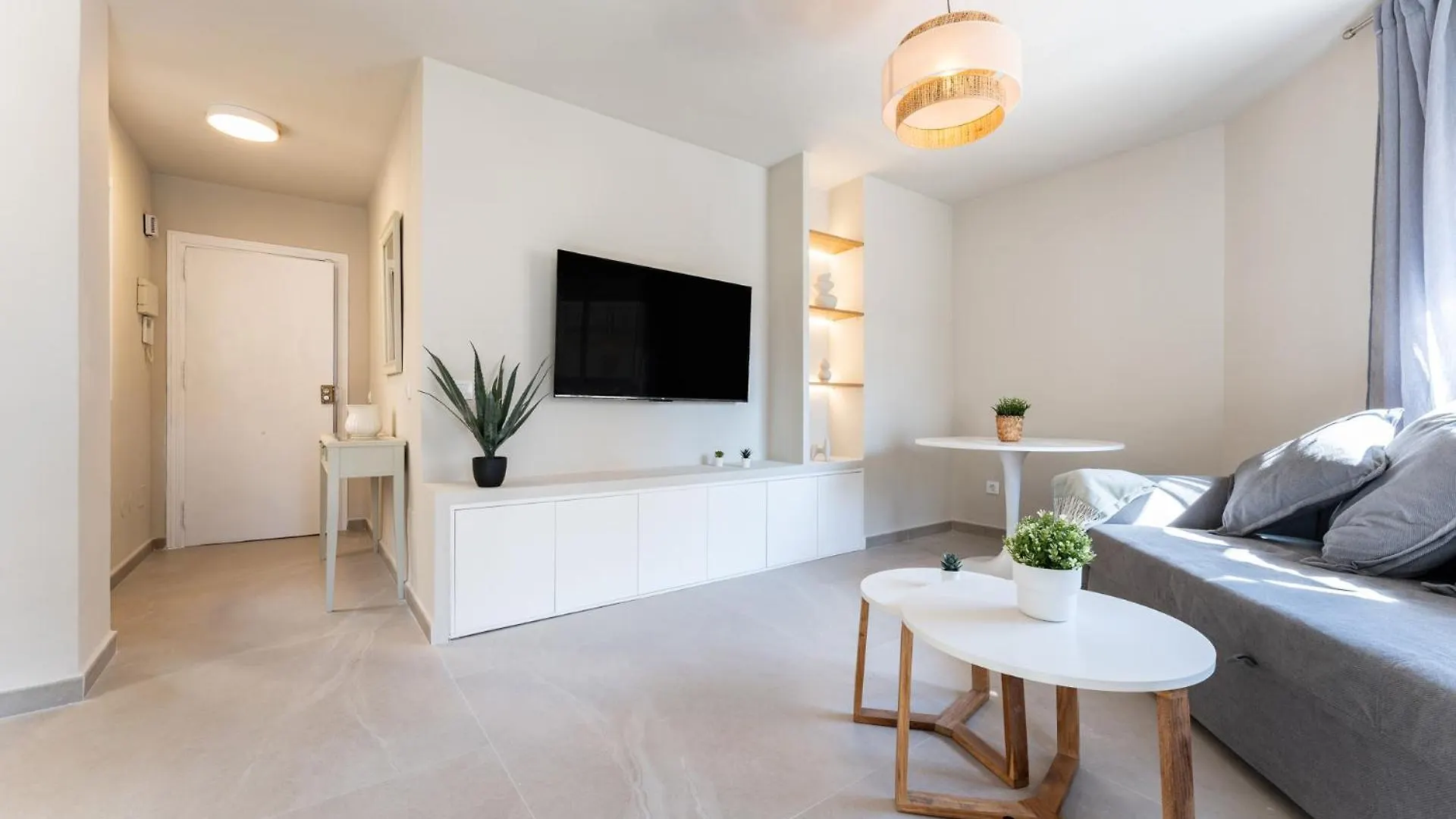 Apartment Trinidad By Carohomes Malaga